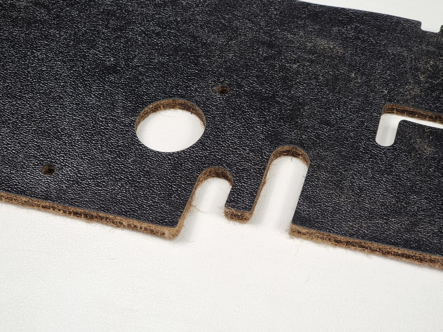 Engine Bay / Firewall Sound Damping / Insulation Mercedes Benz W111 Coupé 3,5L 280SE with AC